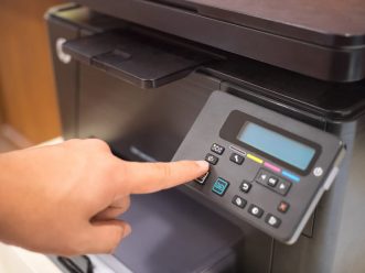 Pourquoi choisir une imprimante laser au lieu d’une imprimante jet d’encre 